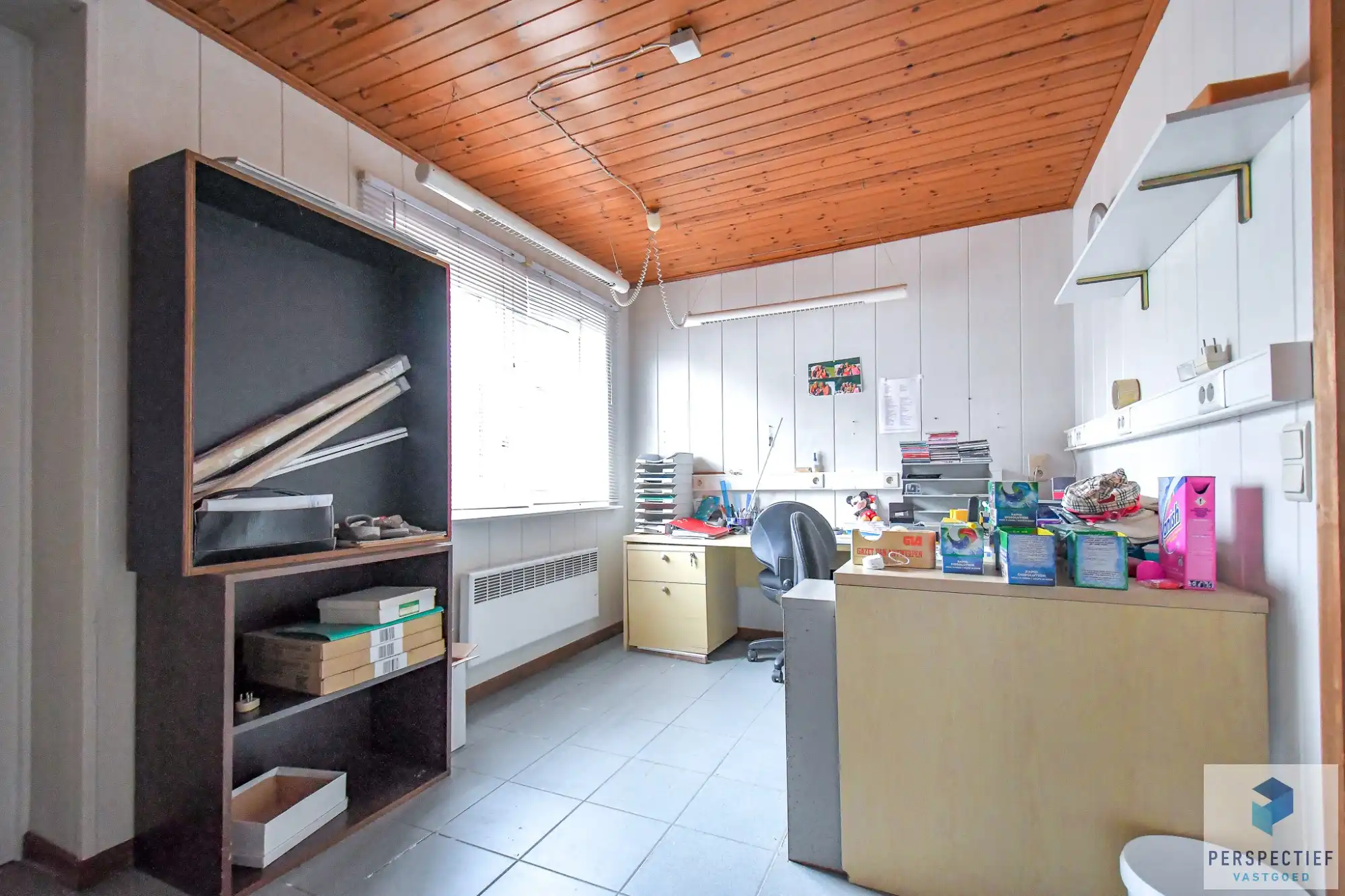 Grote woning met loods in een rustige omgeving foto 14