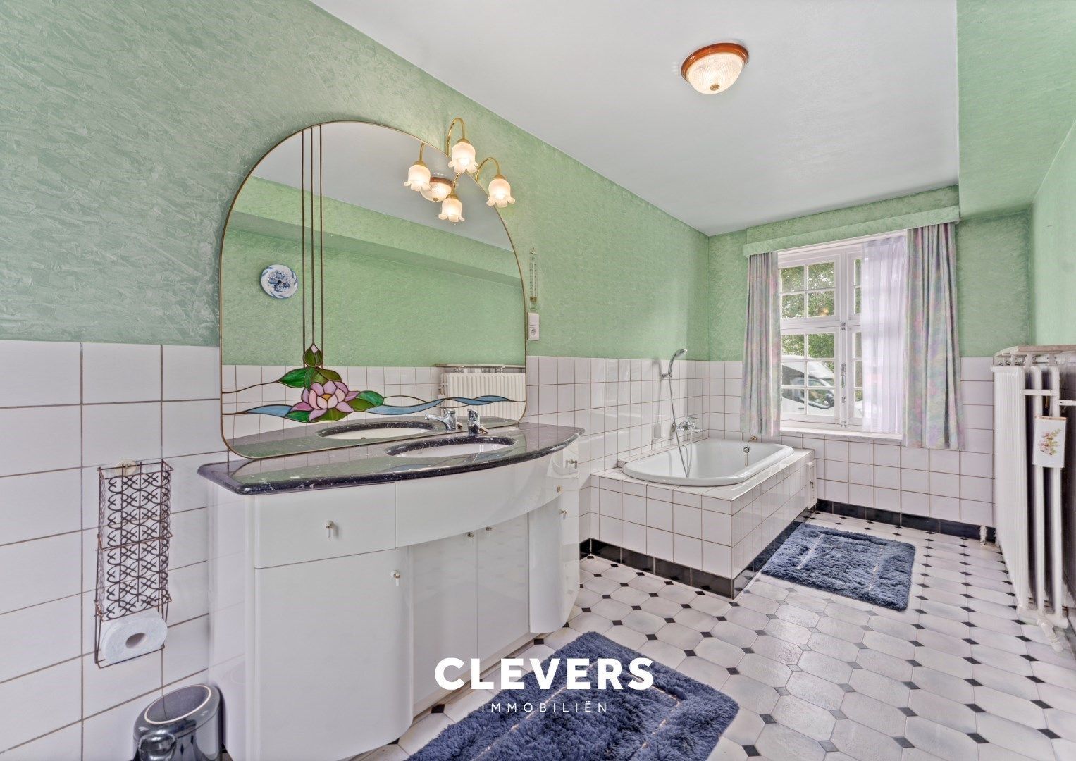 Exclusieve hoeve met betoverende tuin foto 16