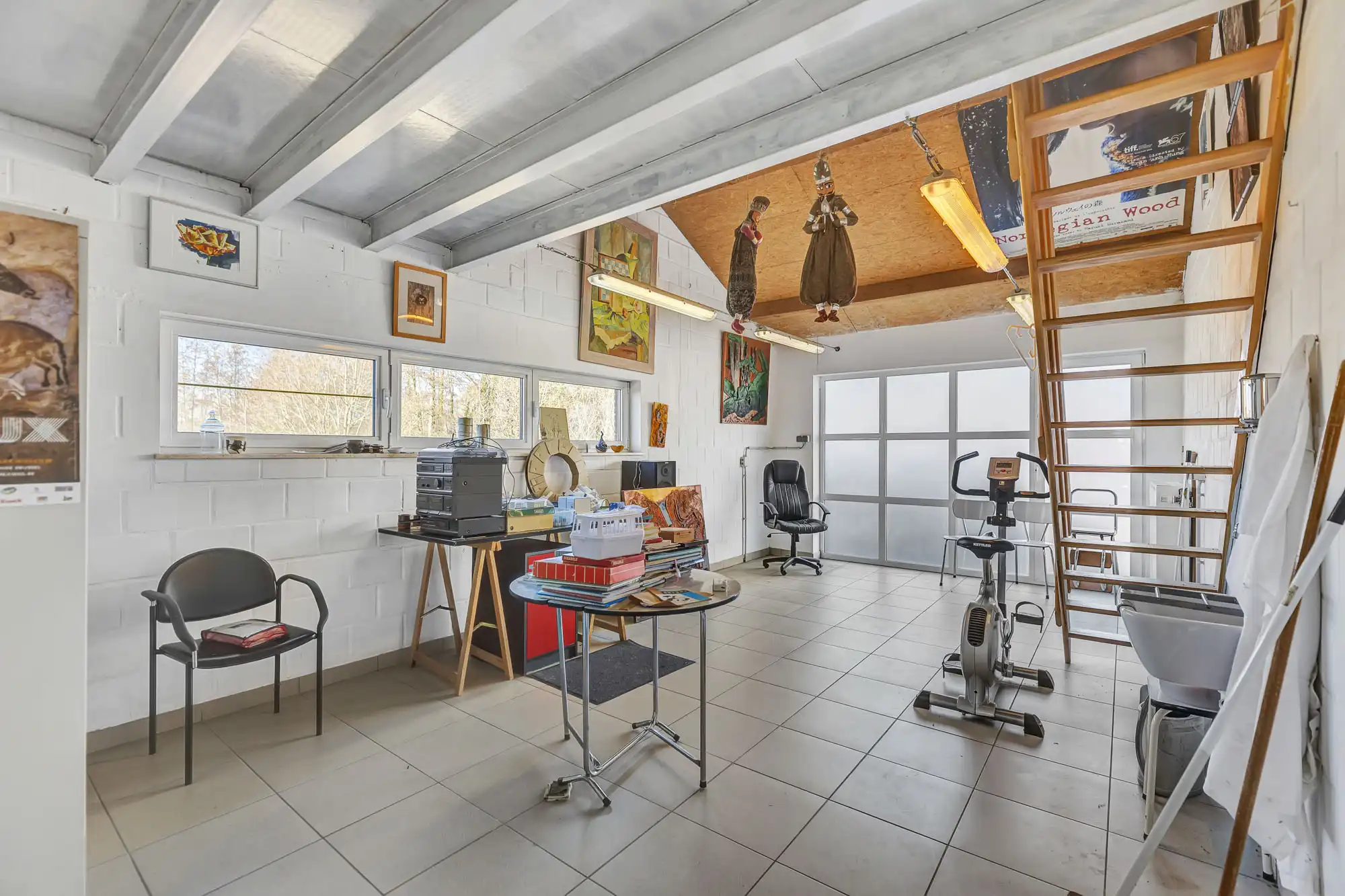 Atypische woning met prachtig zicht te Roosdaal foto 9