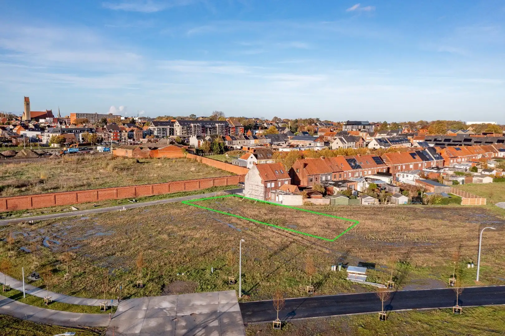 PERCEEL BOUWGROND VOOR HALF OPEN BEBOUWING 600 m² foto 8