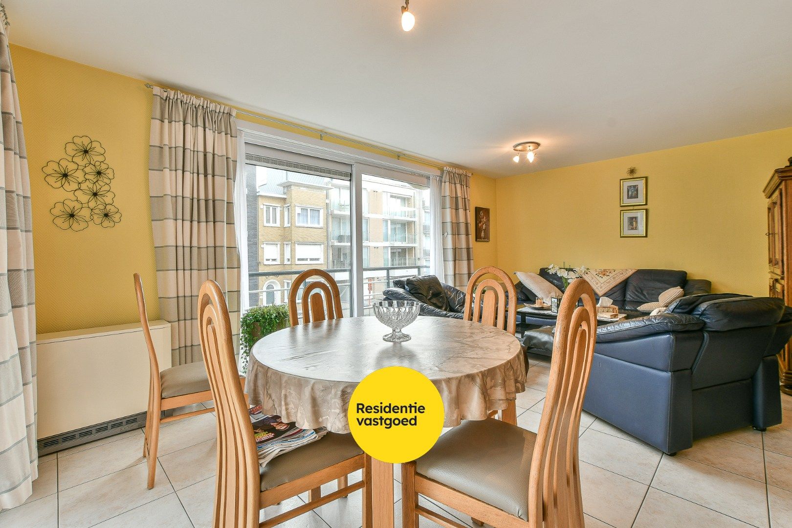 Appartement met 2 slaapkamers op wandelafstand van strand en zee te Wenduine foto 9