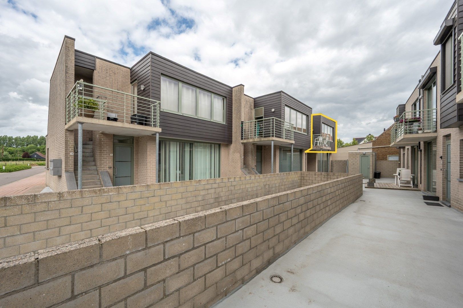 Rustig gelegen appartement met terras te Oedelem foto {{pictureIndex}}