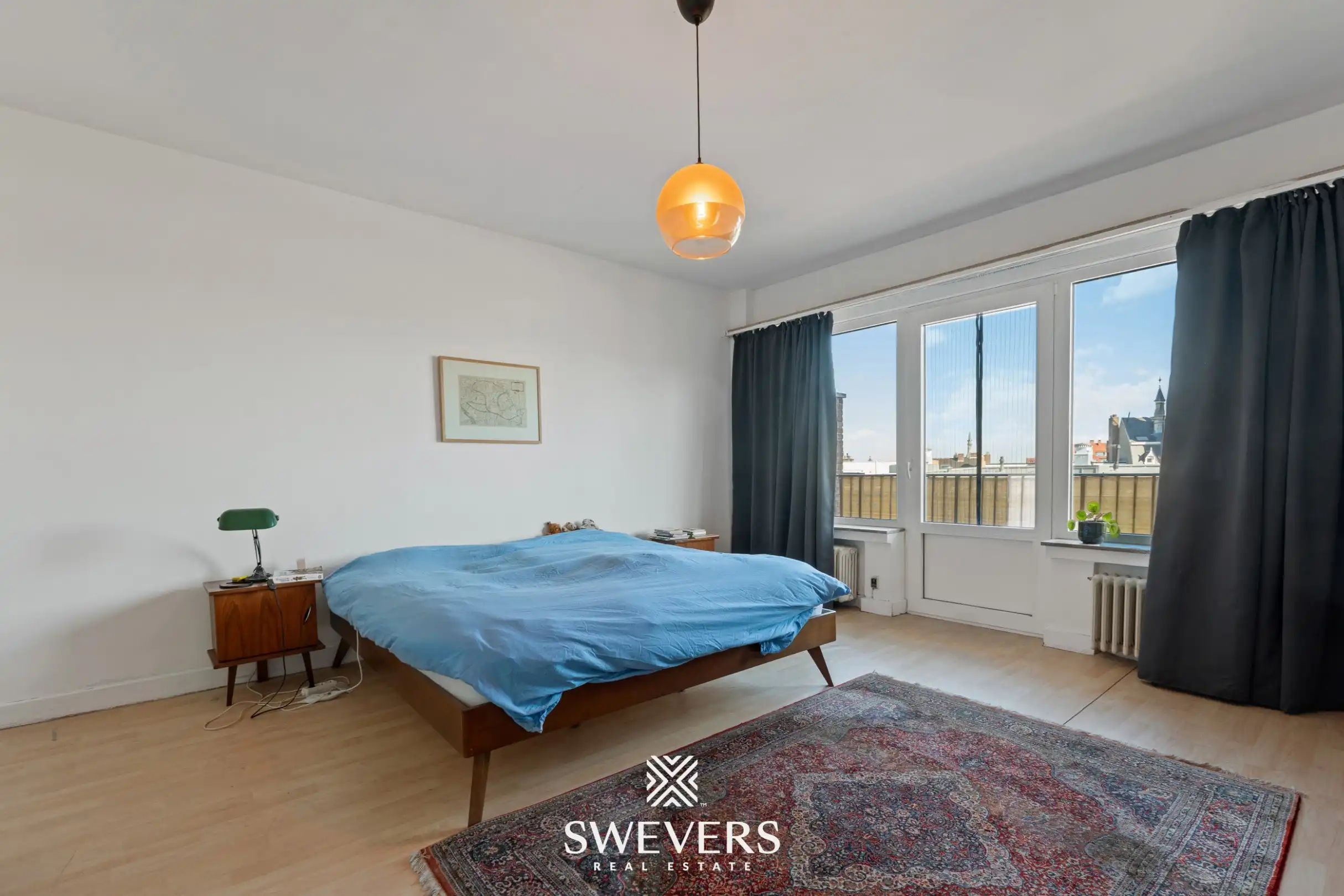 Ruim en lichtrijk appartement met terras in Centrum Hasselt foto 8