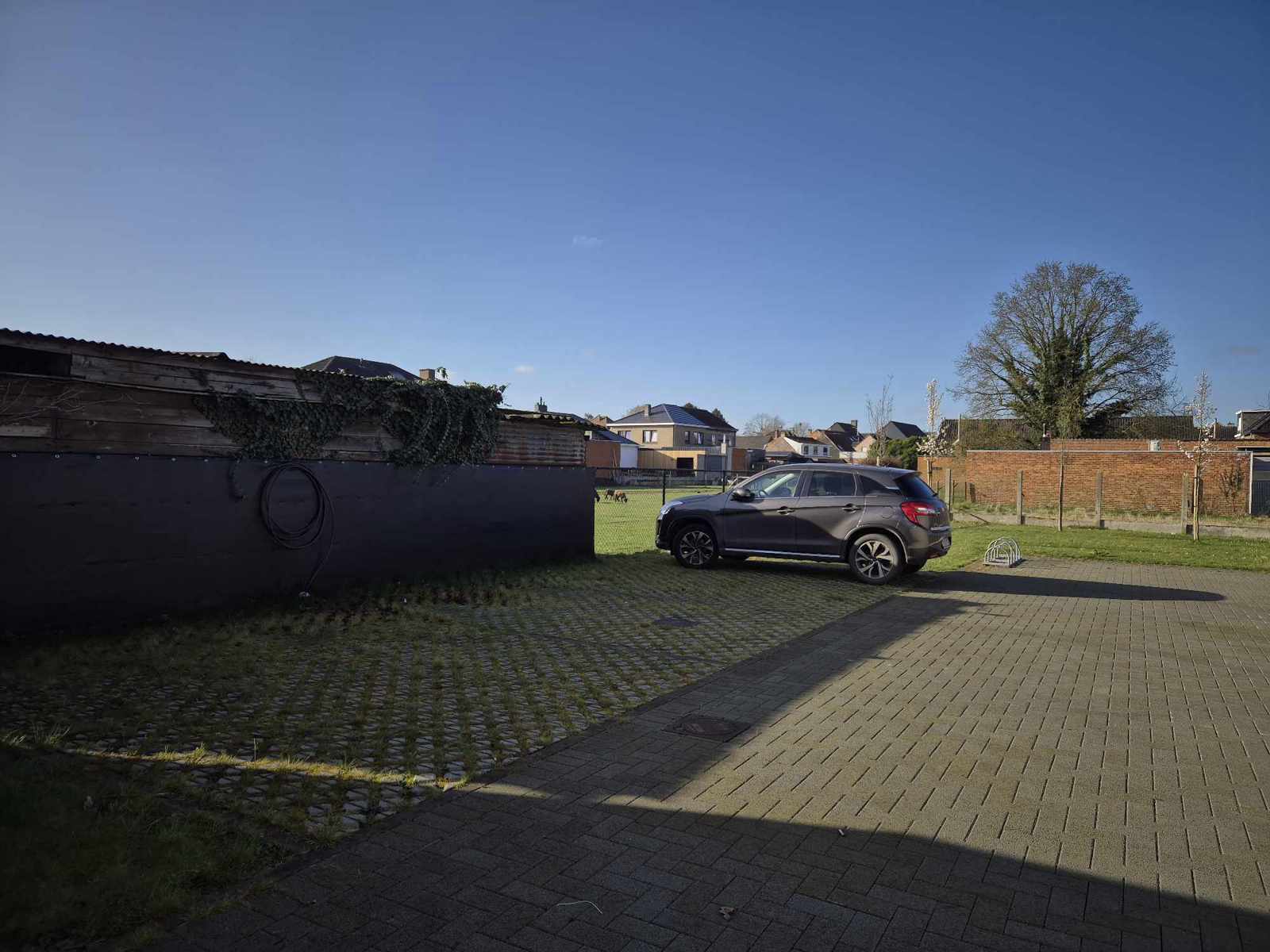 Nieuwbouw handelsgelijkvloers op het Dorp in Serskamp foto 8