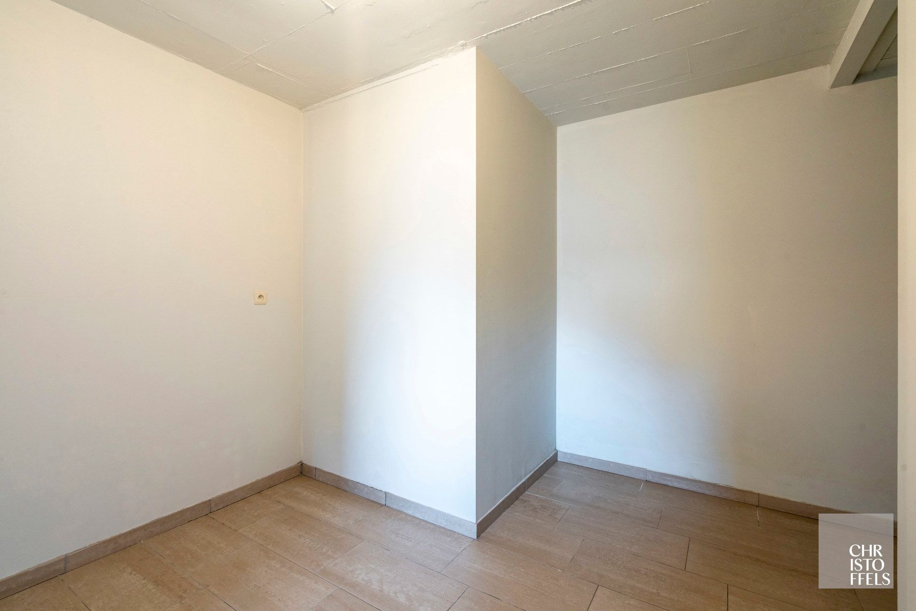 Duplex appartement (123 m²) met ruim terras in Zutendaal! foto 14