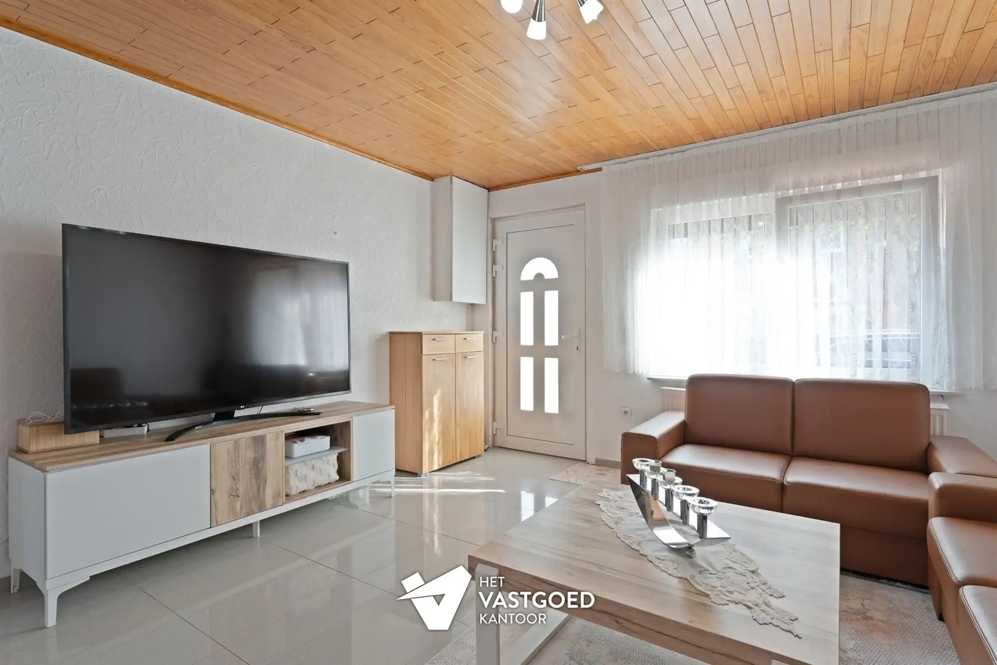KNAP GERENOVEERDE WONING MET 3 SLAAPKAMERS foto 4