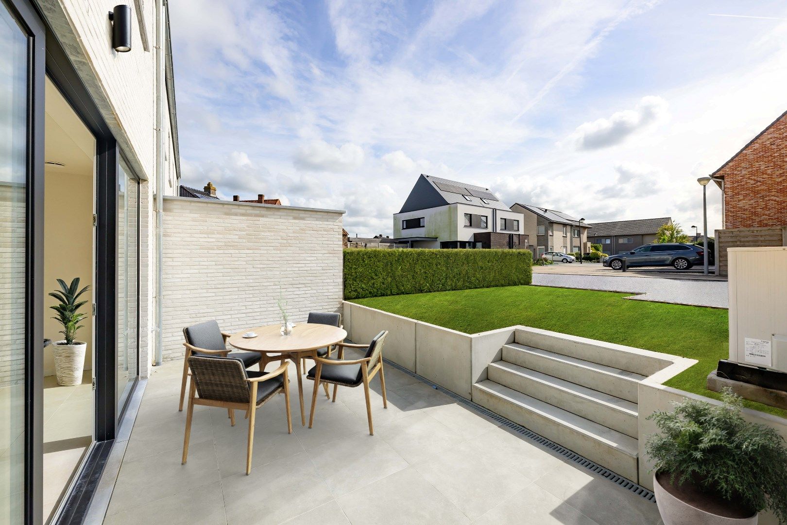 RUIME NIEUWBOUWWONING (6% BTW) MET TUIN | 5 SLPKS | 2 BADK | 2 STAANPLAATS foto 3