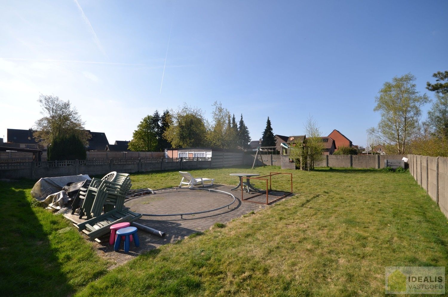 CENTRAAL GELEGEN OPBRENGSTEIGENDOM MET 3 APPARTEMENTEN IN HET CENTRUM VAN LOMMEL OP RUIM PERCEEL VAN 9A 35CA! foto 15