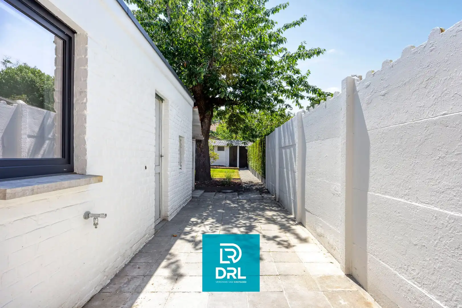 HOOGWAARDIG GERENOVEERDE WONING te SINT-ANDRIES foto 15