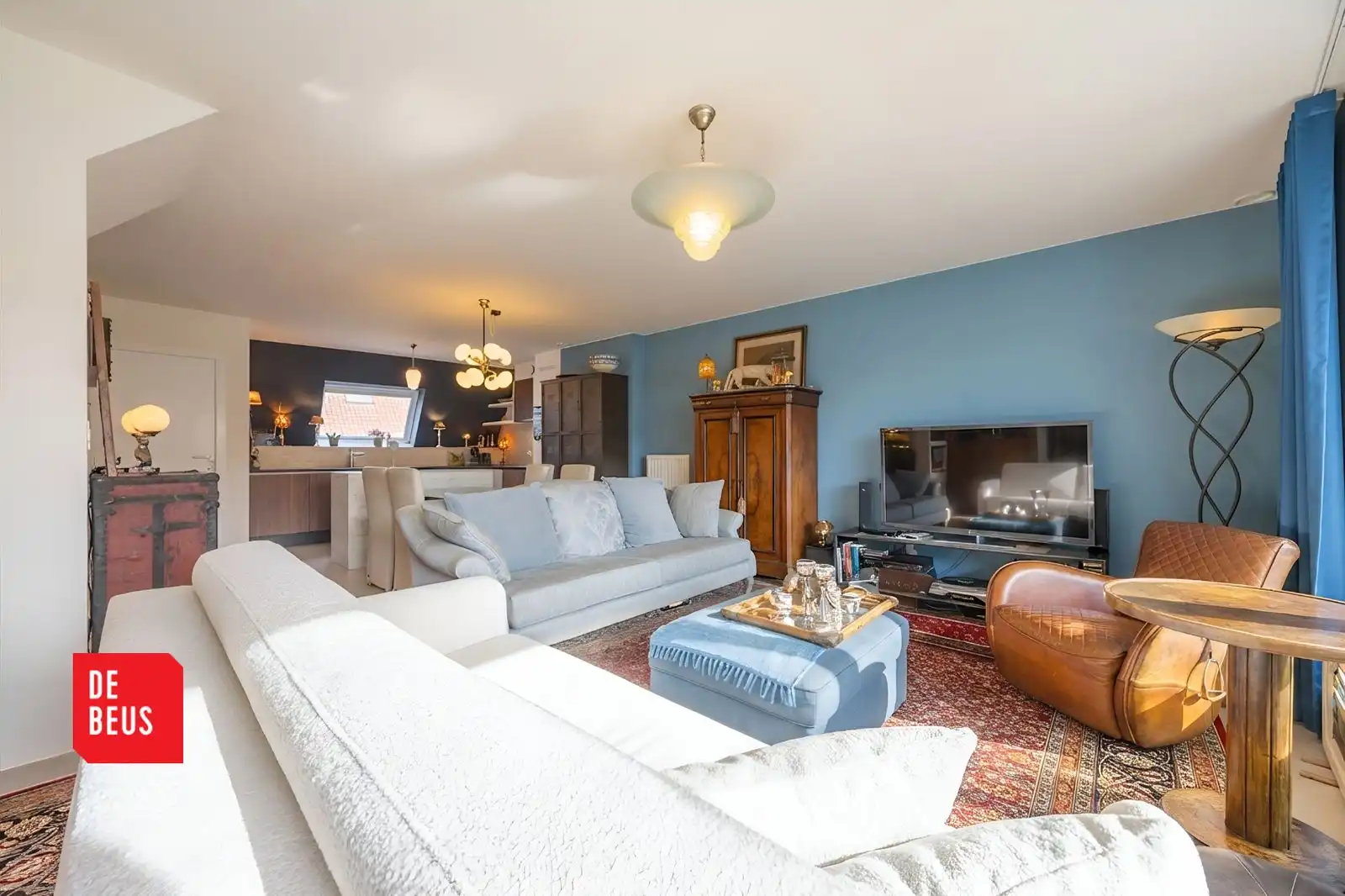 Prachtig duplex appartement op rustige locatie nabij centrum Bredene en zee foto {{pictureIndex}}