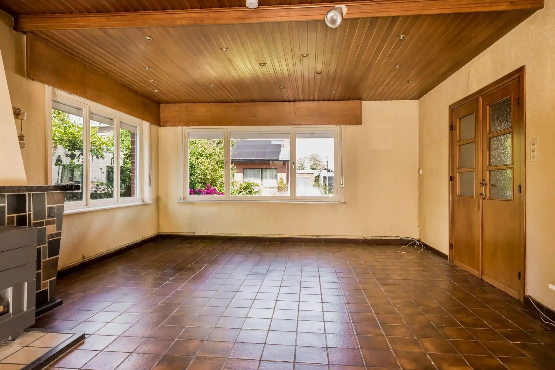 Te renoveren woning op toplocatie! foto 8