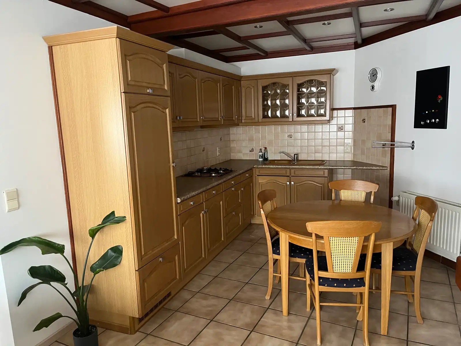 Appartement met ruime garage nabij centrum foto 6