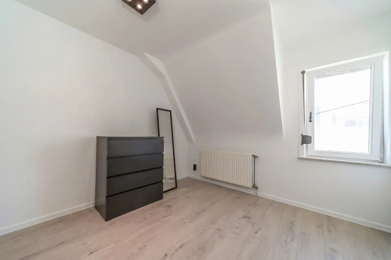 Prachtig gerenoveerd 2 slpk- appartement in centrum Koksijde foto 17
