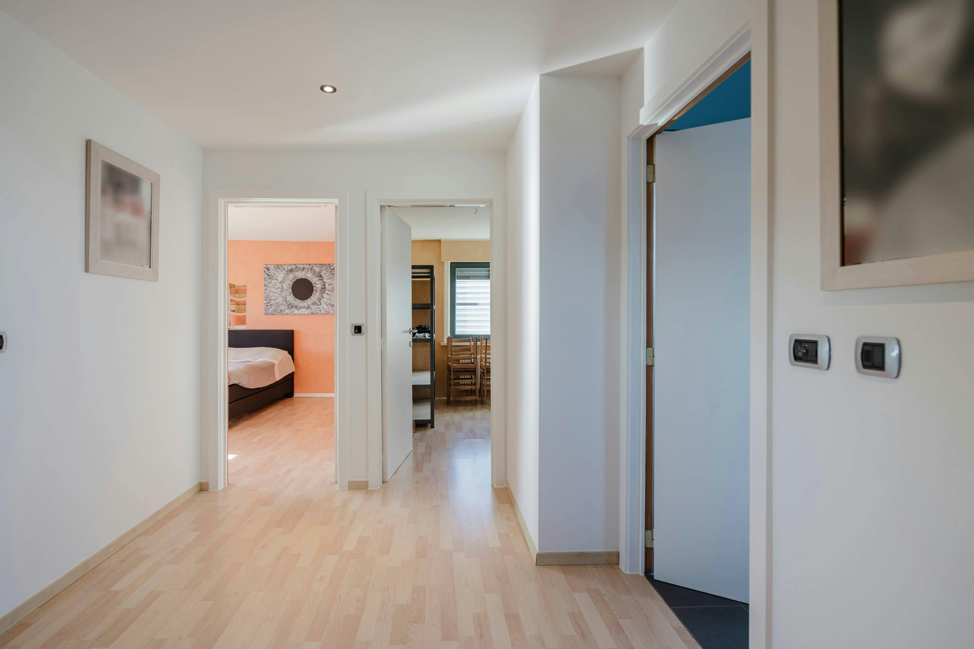 Ruime villa met 6 kamers te koop in Sint-Eloois-Vijve foto 15