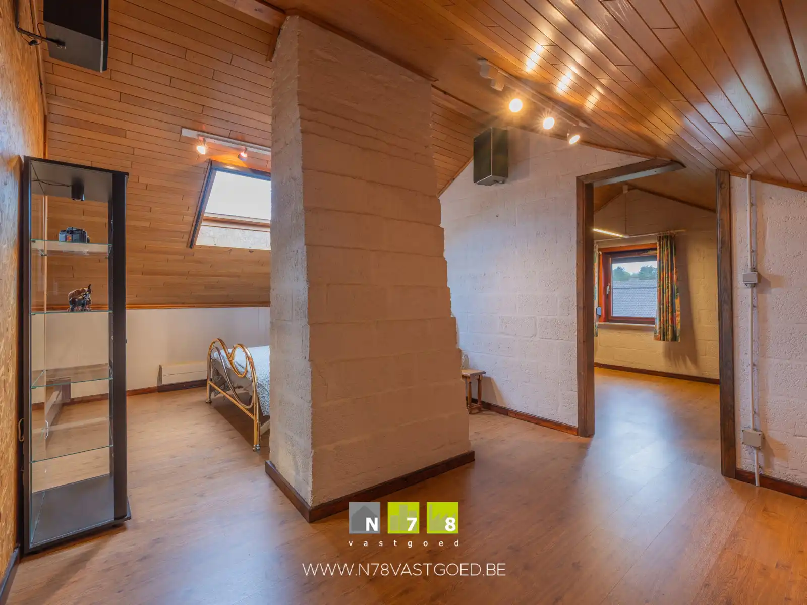Huis te koop foto 15