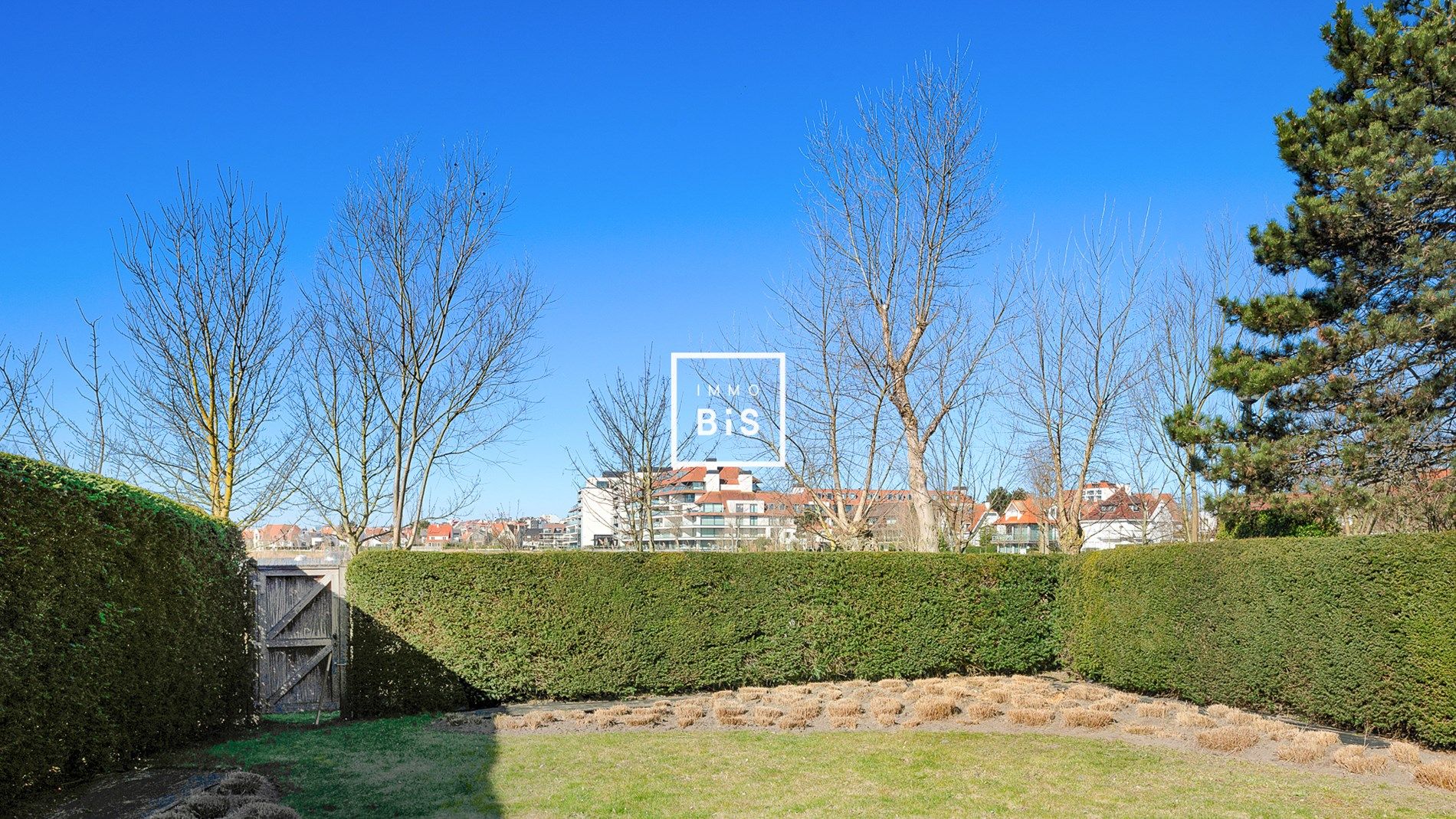 Parel van een villa rechtstreeks verbonden met het Zegemeer van Knokke  foto 9