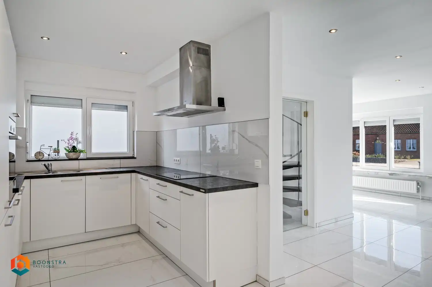 Gerenoveerde woning met 3 slpkrs te Putte foto 10