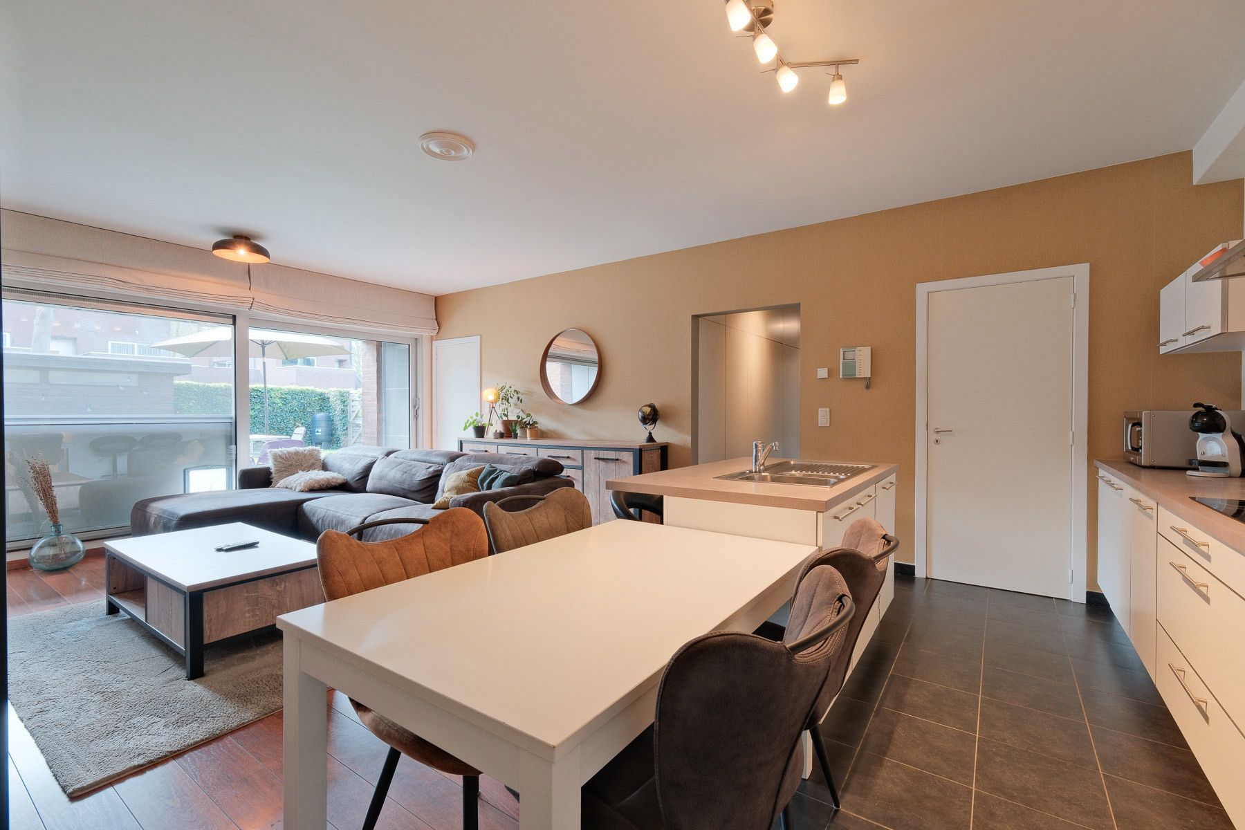 Appartement te koop foto 2