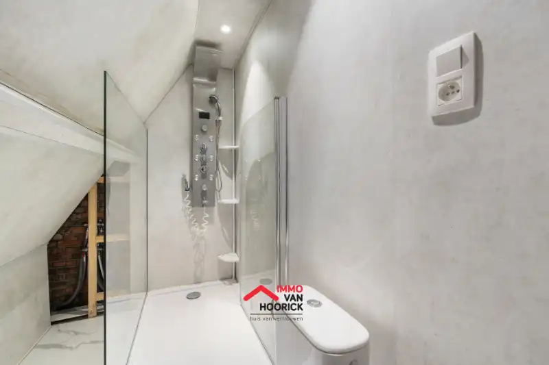 Karaktervolle woning HOB - nabij centrum Lokeren foto 14