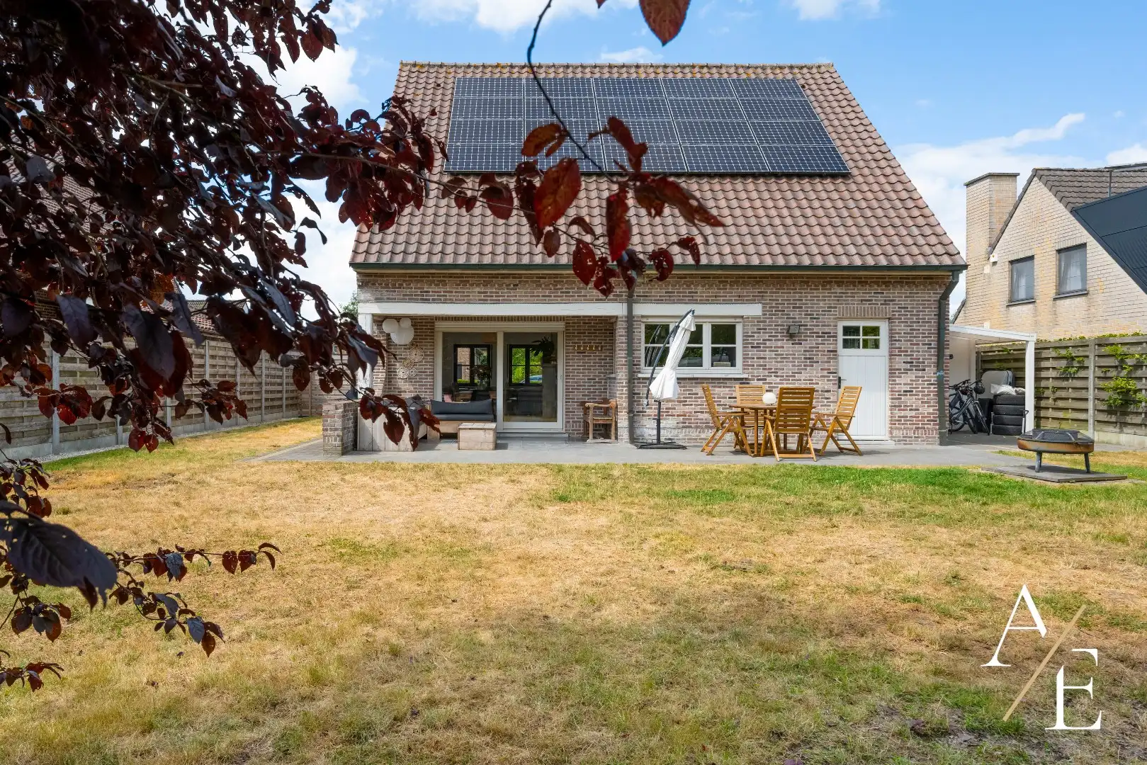 WETTEREN- Landelijke woning met commerciële ruimte! foto 12