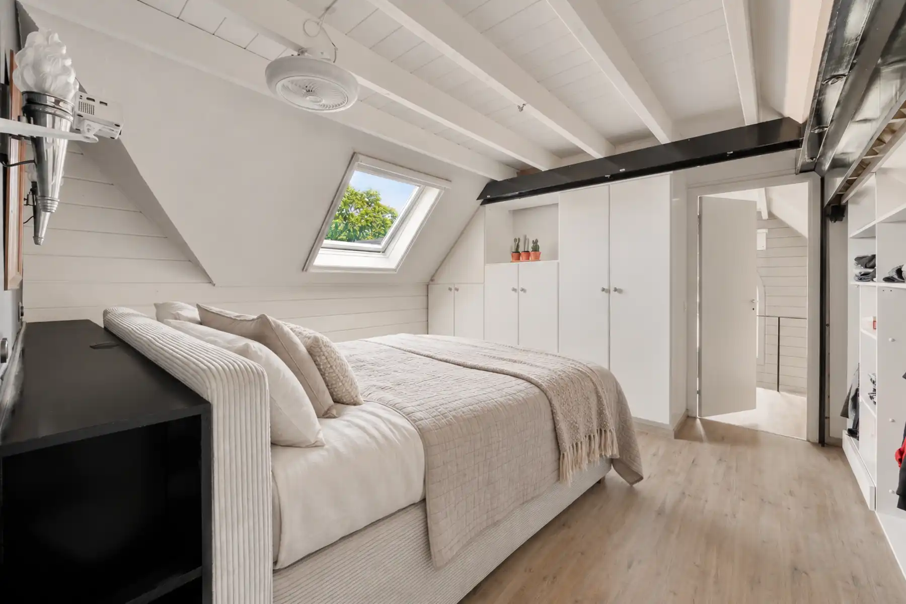 Huis te koop foto 15