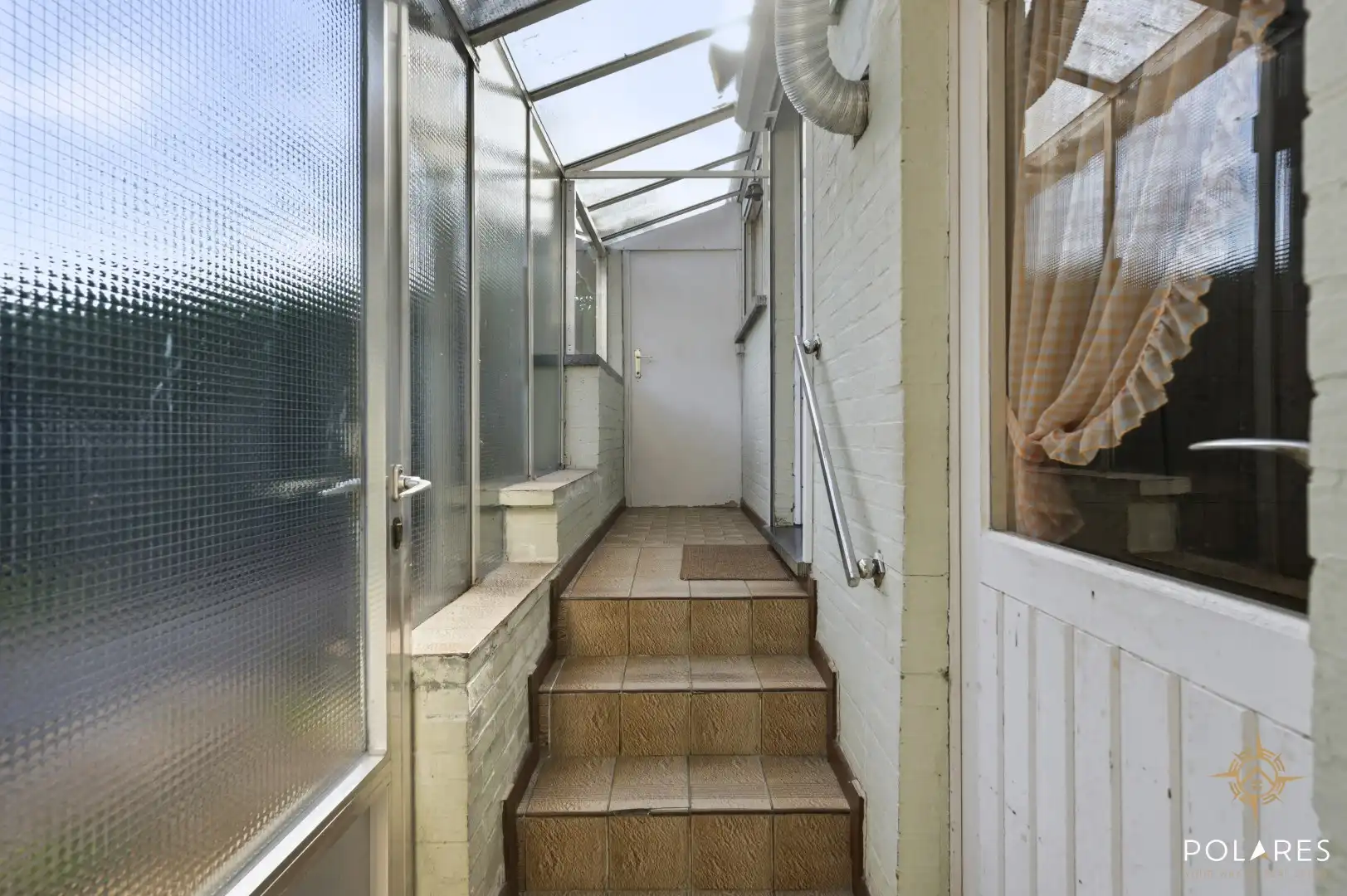 Woning op ruim perceel in doodlopende straat foto 11
