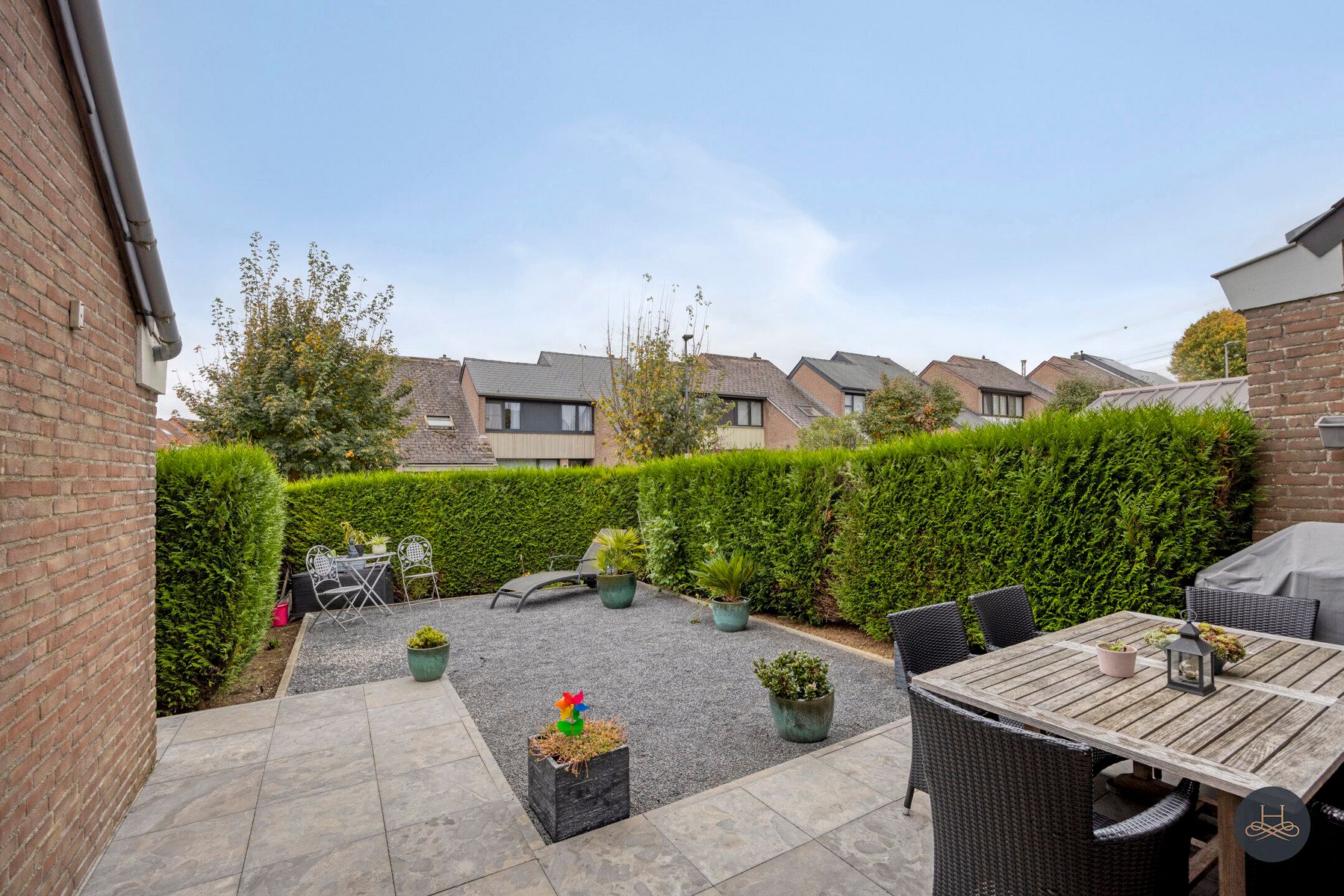 Gezellige woning op toplocatie in een doodlopende straat foto 26