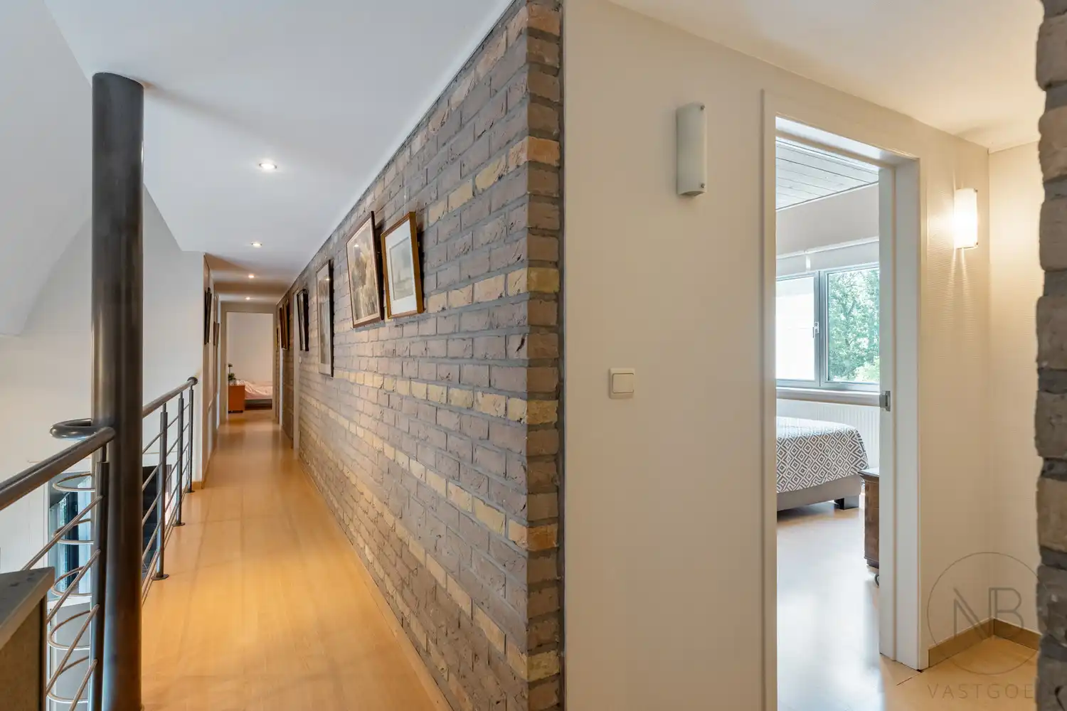Moderne villa  met zwembad op toplocatie in Genk - instapklaar en future-proof foto 22