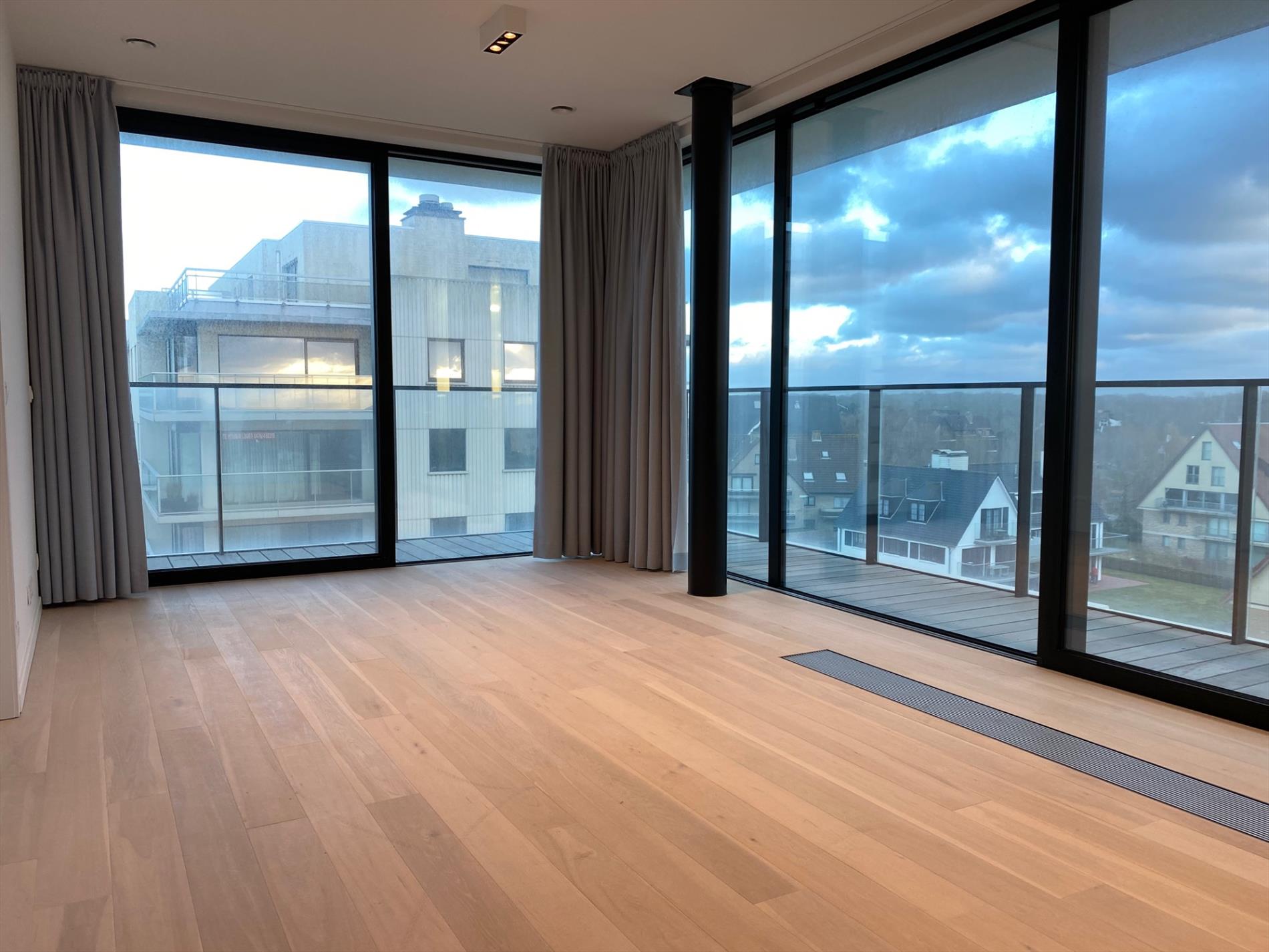 Nieuwbouw assistentiewoning te huur in De Panne foto {{pictureIndex}}