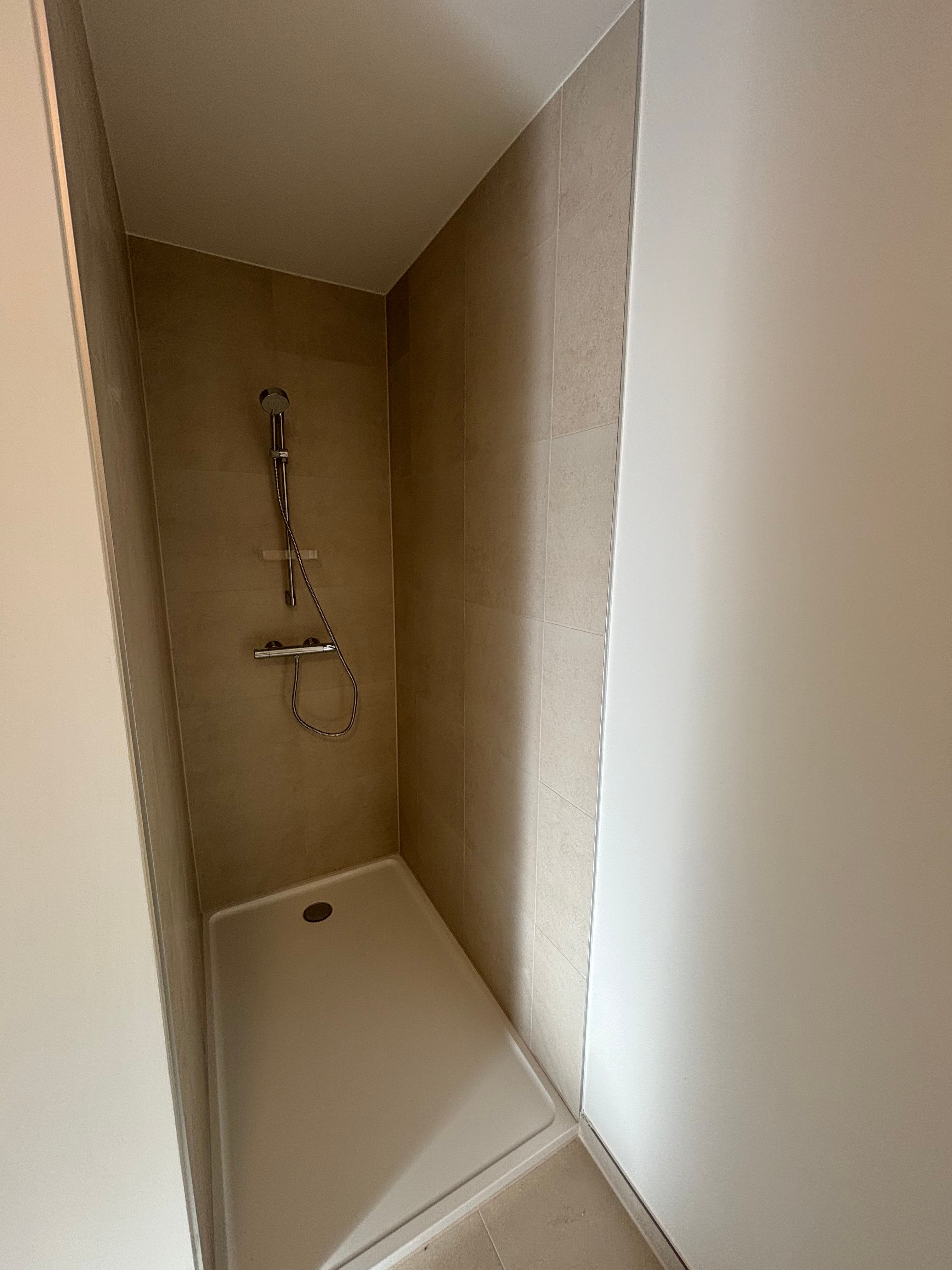 Te Huur – Modern Nieuwbouwappartement met 2 Slaapkamers op de Oude Kodak-site in Koningslo! foto 9