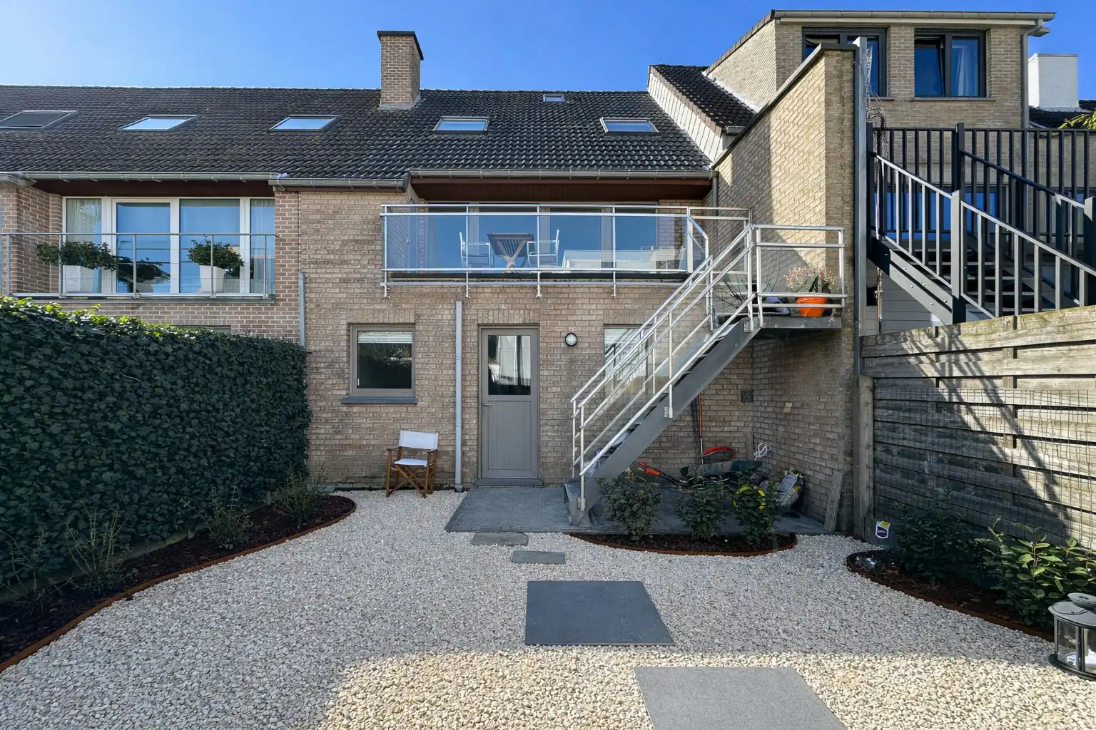 Grote woning met garage en tuin te Knokke  foto 14