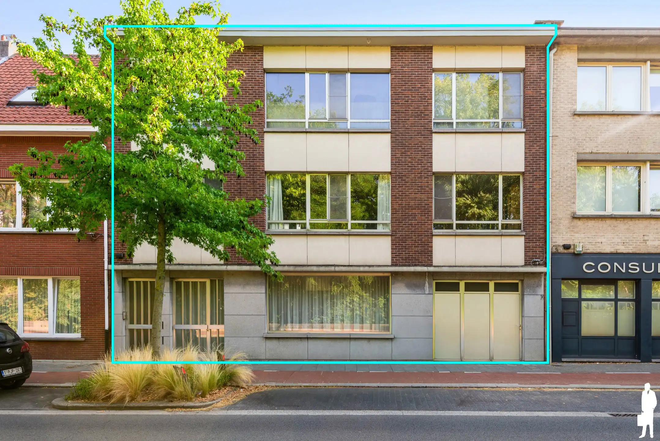 Te renoveren woning met veel mogelijkheden foto {{pictureIndex}}