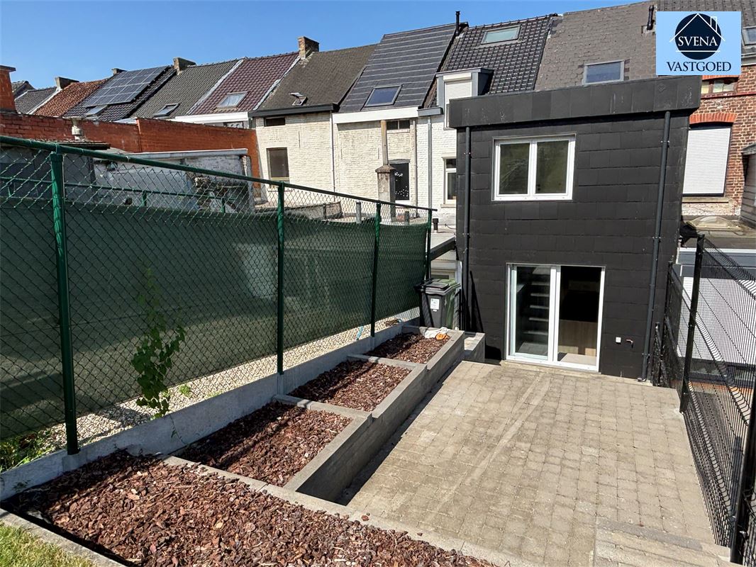 GERENOVEERDE WONING MET 3 SLAAPKAMERS EN TUIN foto 13