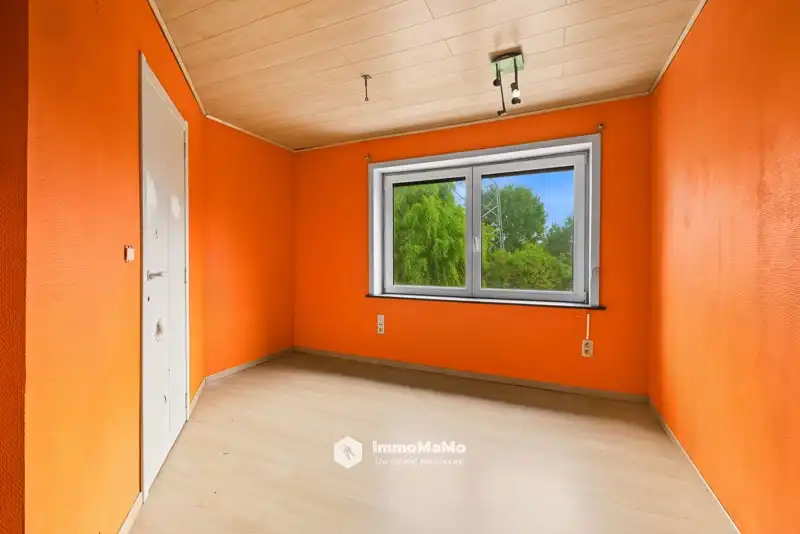 VRIJSTAANDE WONING MET 3 SLPKS EN ROYALE TUIN TE KOOP IN SXW foto 17