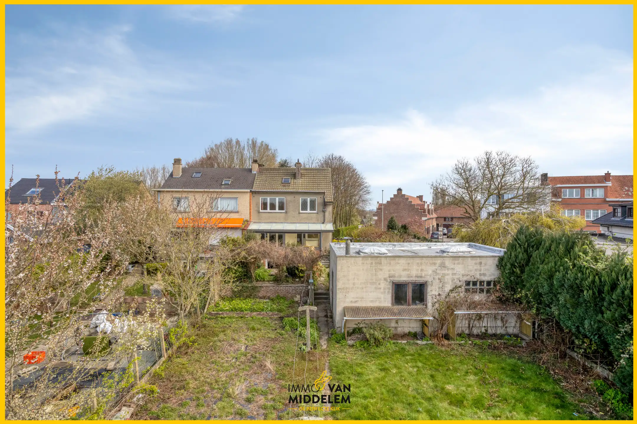 DEELS TE RENOVEREN WONING MET 4 SLPK, TERRAS, TUIN EN GARAGE foto 22