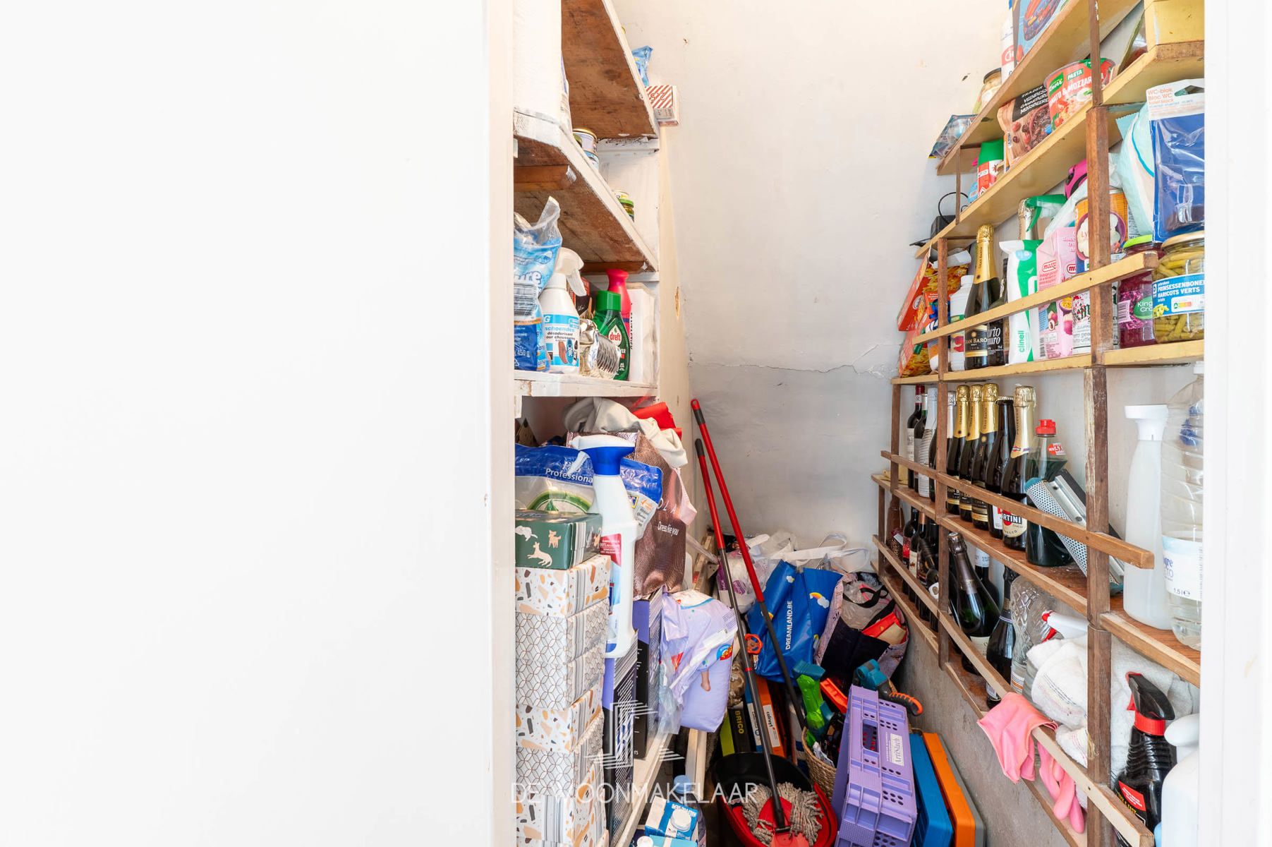 Instapklare hoekwoning met 3 slaapkamers, garage en tuin foto 19