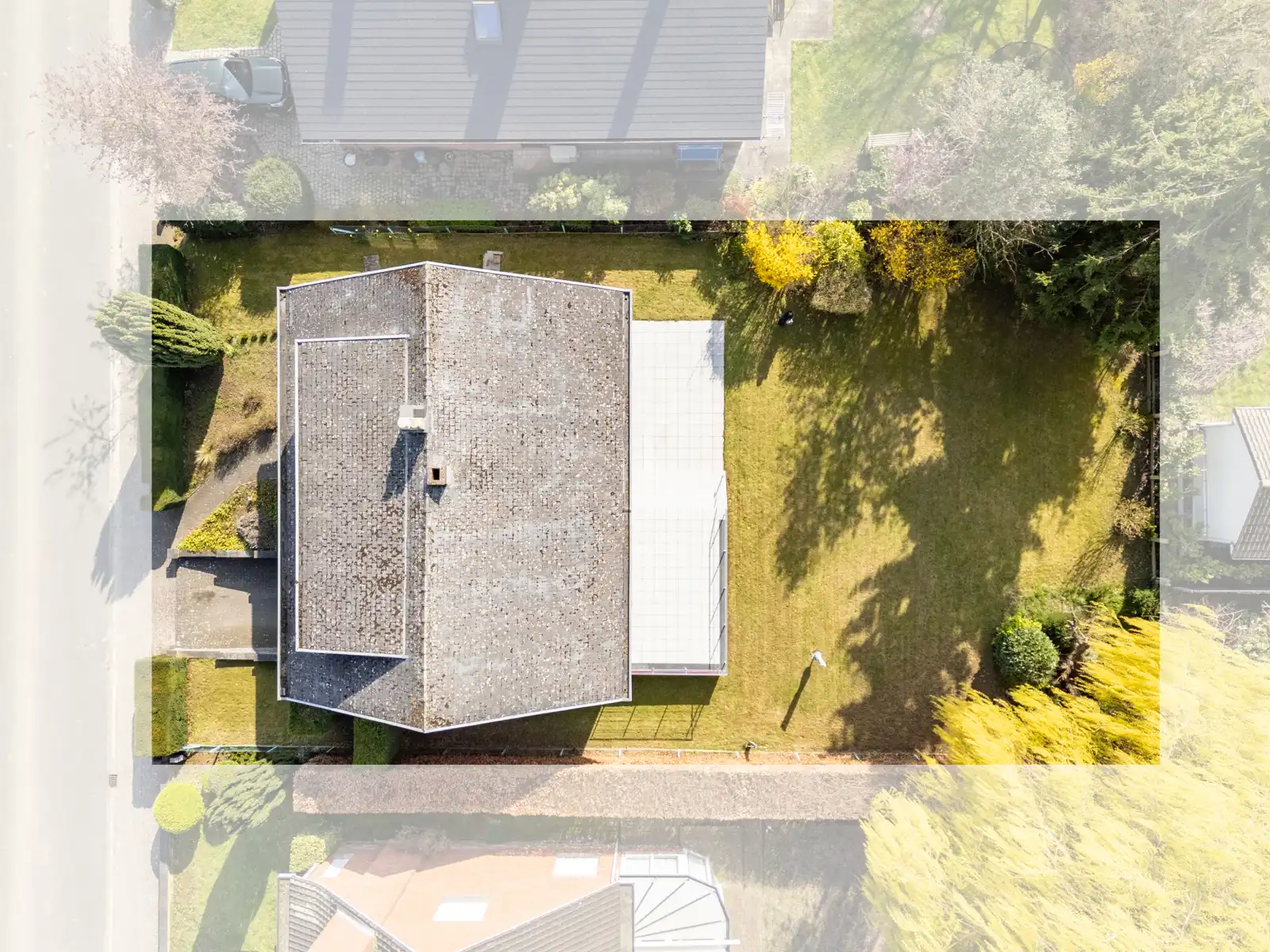 Villa 5 slaapkamers en 2 badkamers in doodlopende straat  foto 2