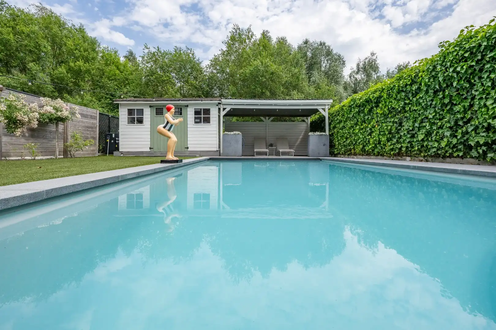 Moderne, energiezuinige woning met zwembad foto 24
