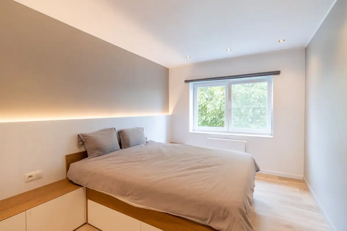 Instapklaar 2 slaapkamerappartement in Mortsel foto 13