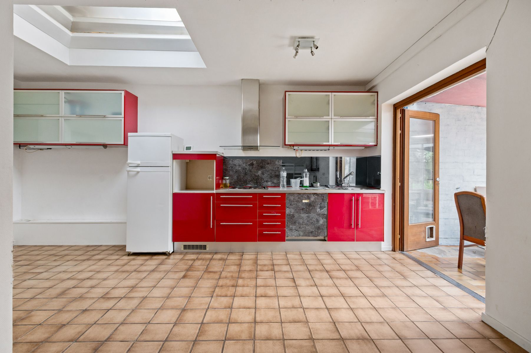 Handelshuis met tuin en stabiele huuropbrengst te koop foto 13