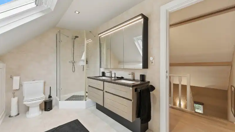 Vernieuwd landhuis van 175m² op 4a79ca foto 23