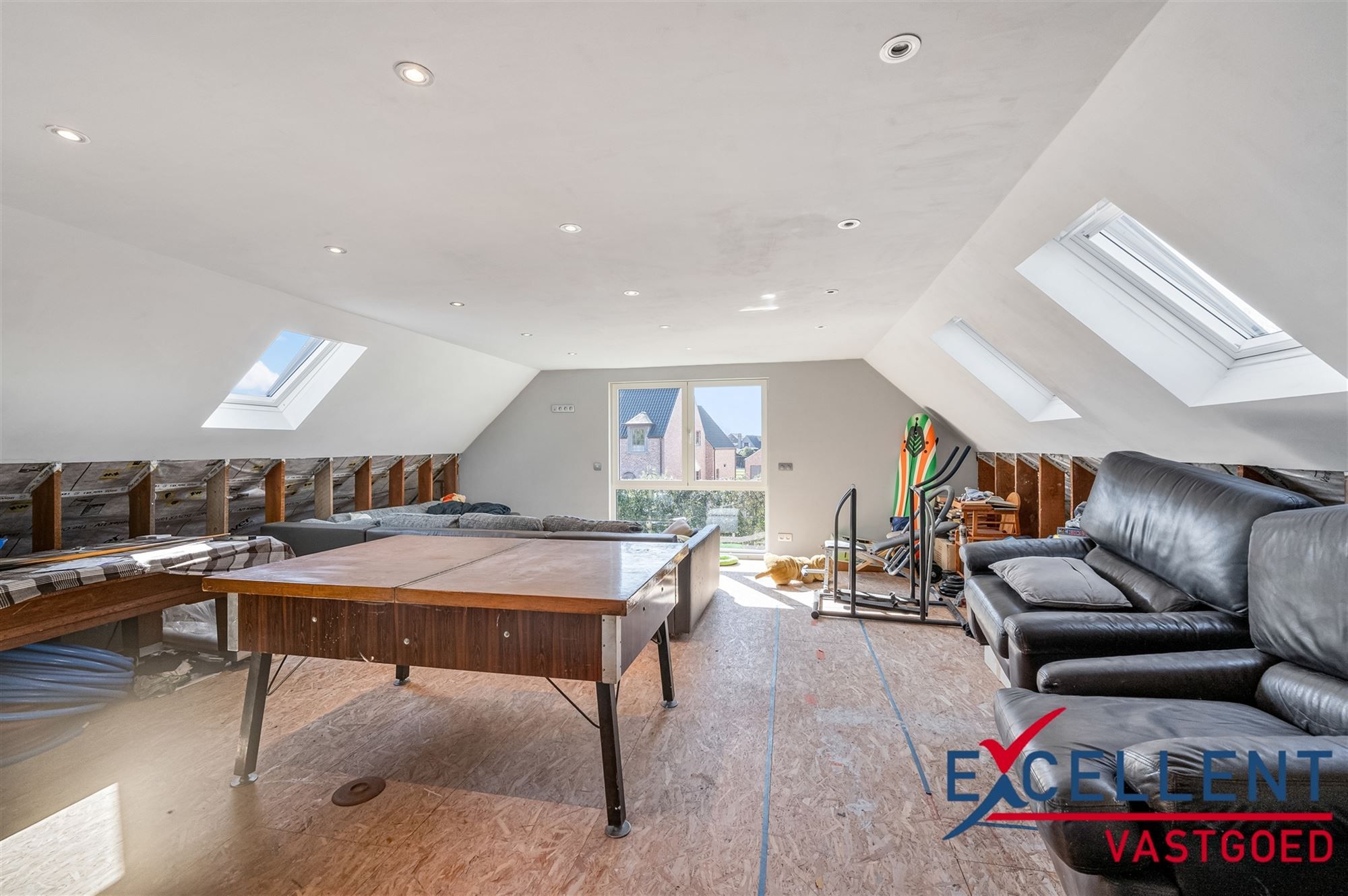 Ruime villa met mooie tuin te Astene foto 15