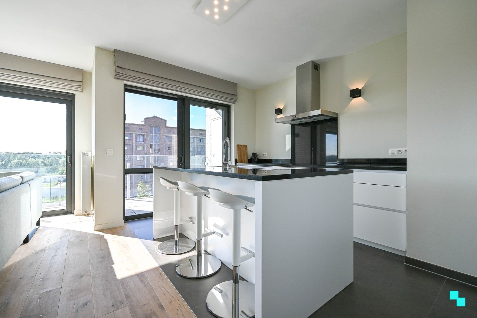 Geweldig hoekappartement met spectaculair panorama over de oevers van de Leie foto 6
