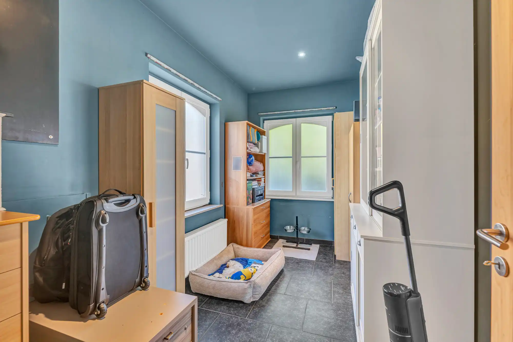Prachtige HOB met 4 slaapkamers, ruime garage en grote tuin foto 3