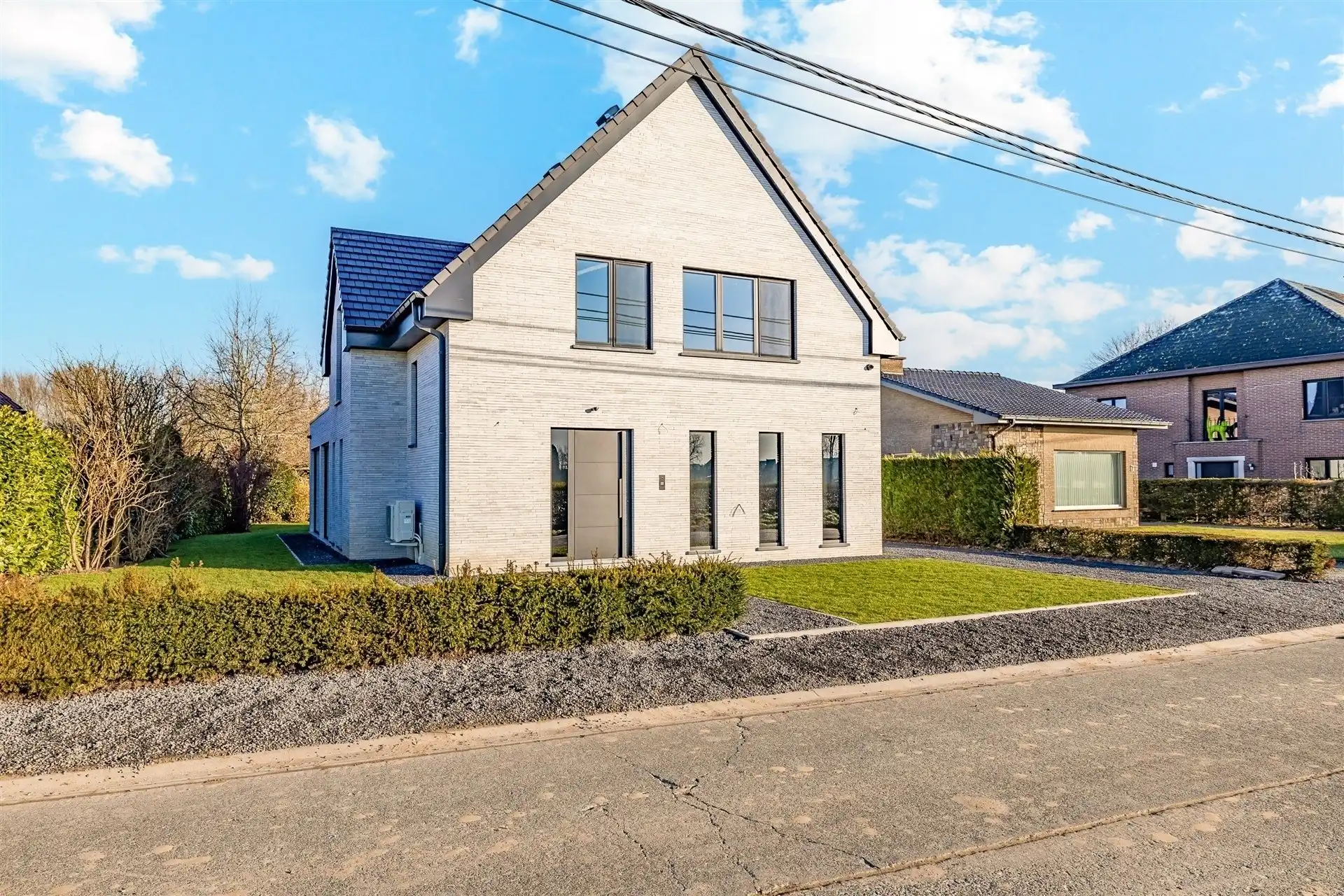 Exclusieve, energieneutrale villa met tuin en garage in Westrem foto {{pictureIndex}}