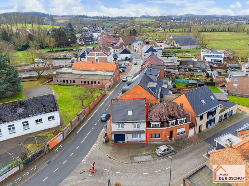 Prachtig handelspand met woonst in het centrum van Gooik foto 4