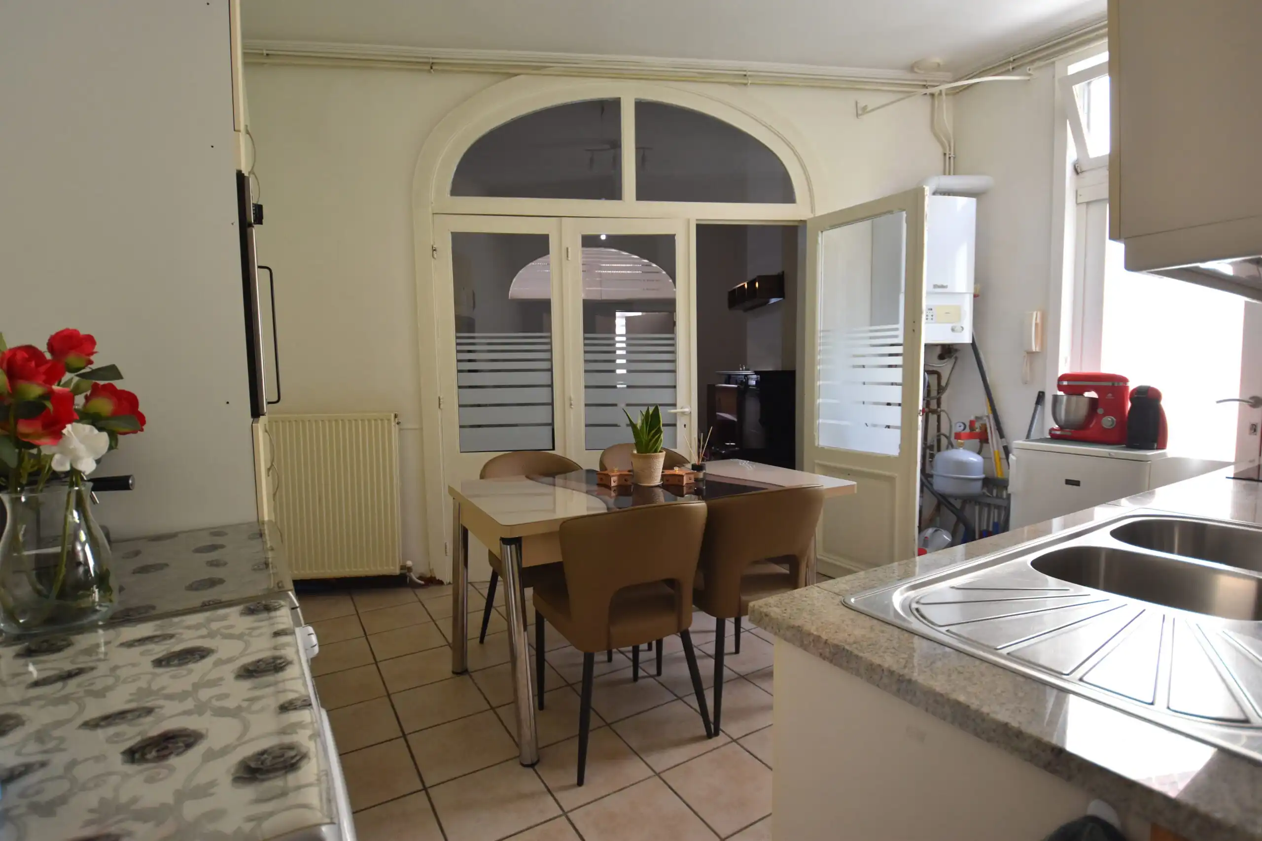 Opbrengsteigendom in karaktervolle herenwoning – centrum Sint-Niklaas foto 8