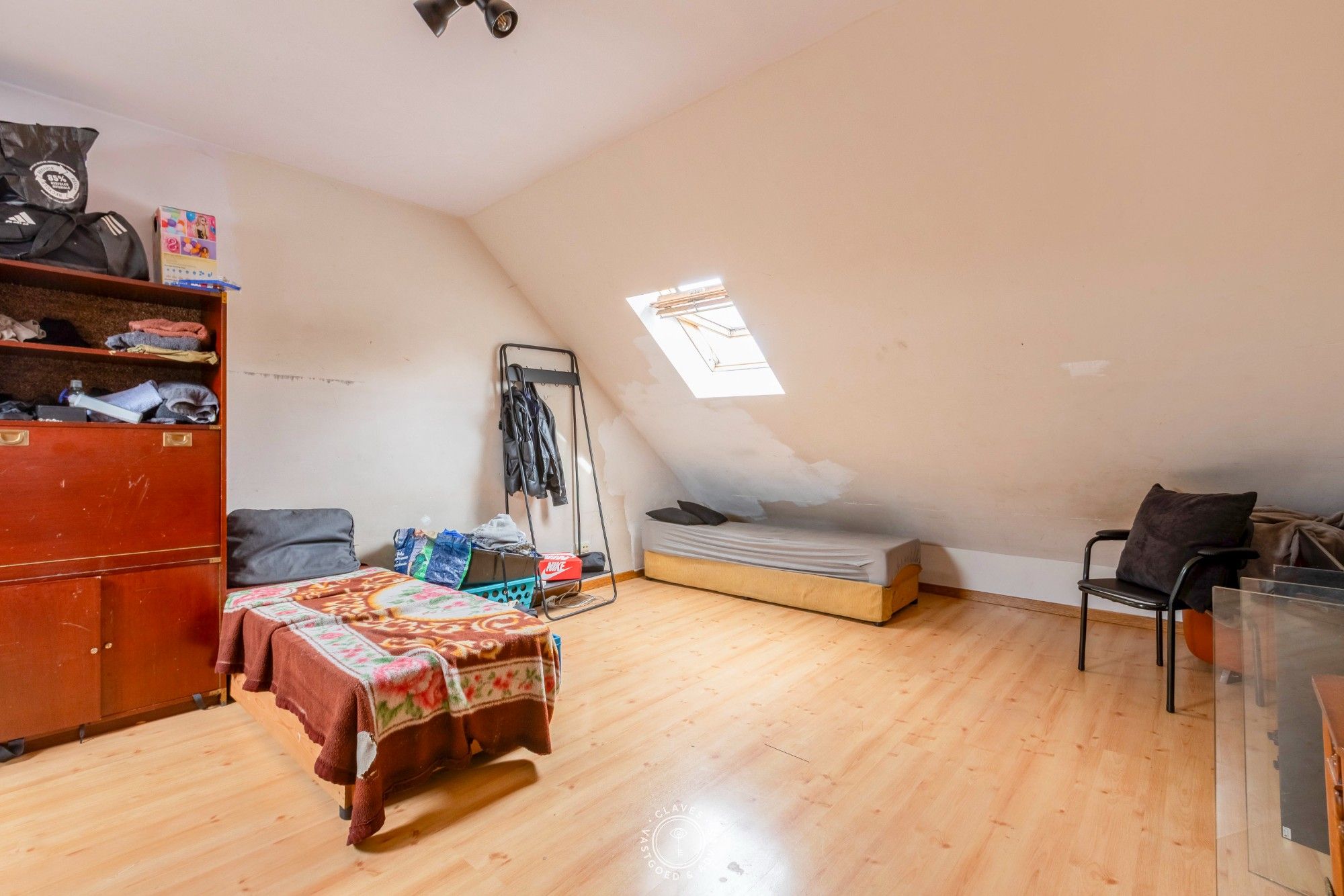 Woning op toplocatie nabij winkels en invalswegen foto 11