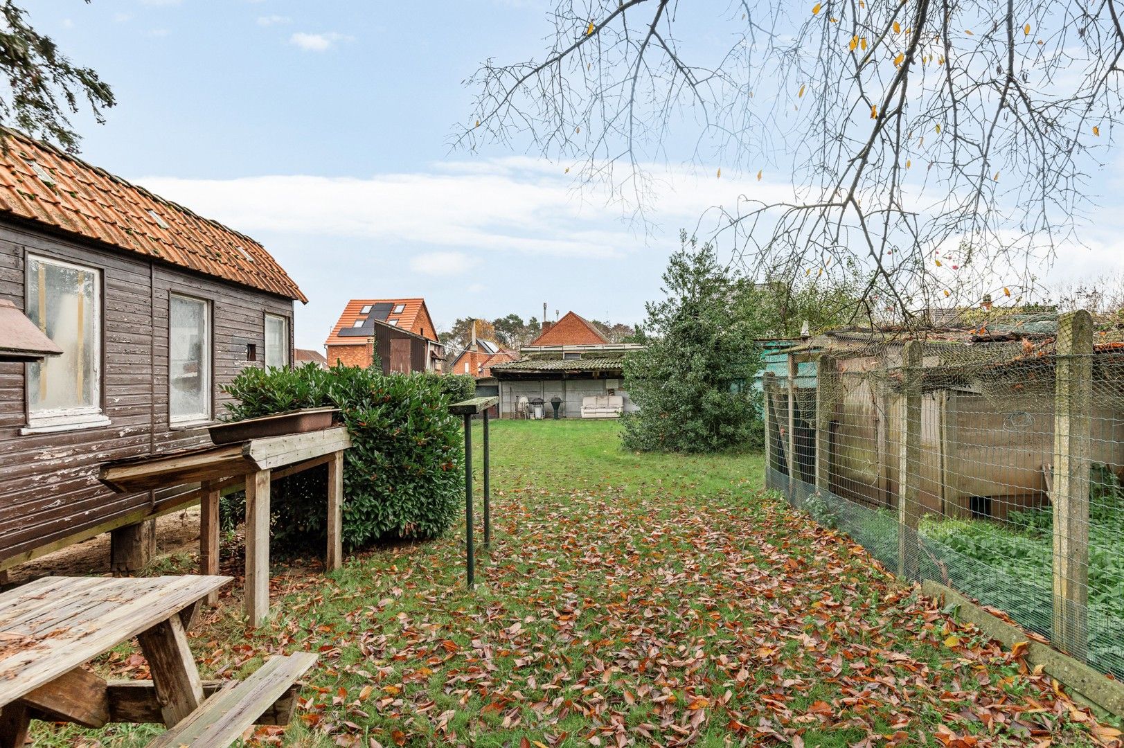 Te renoveren open bebouwing op groen perceel met prachtig uitzicht foto 17