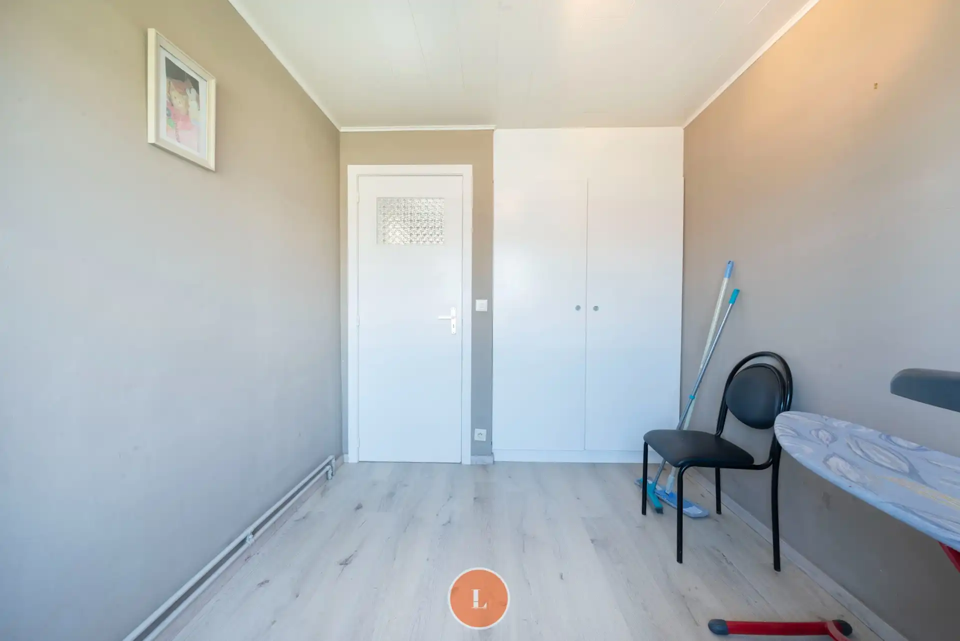 Instapklare gezinswoning in rustige, doodlopende straat met 4 kamers en garage foto 13